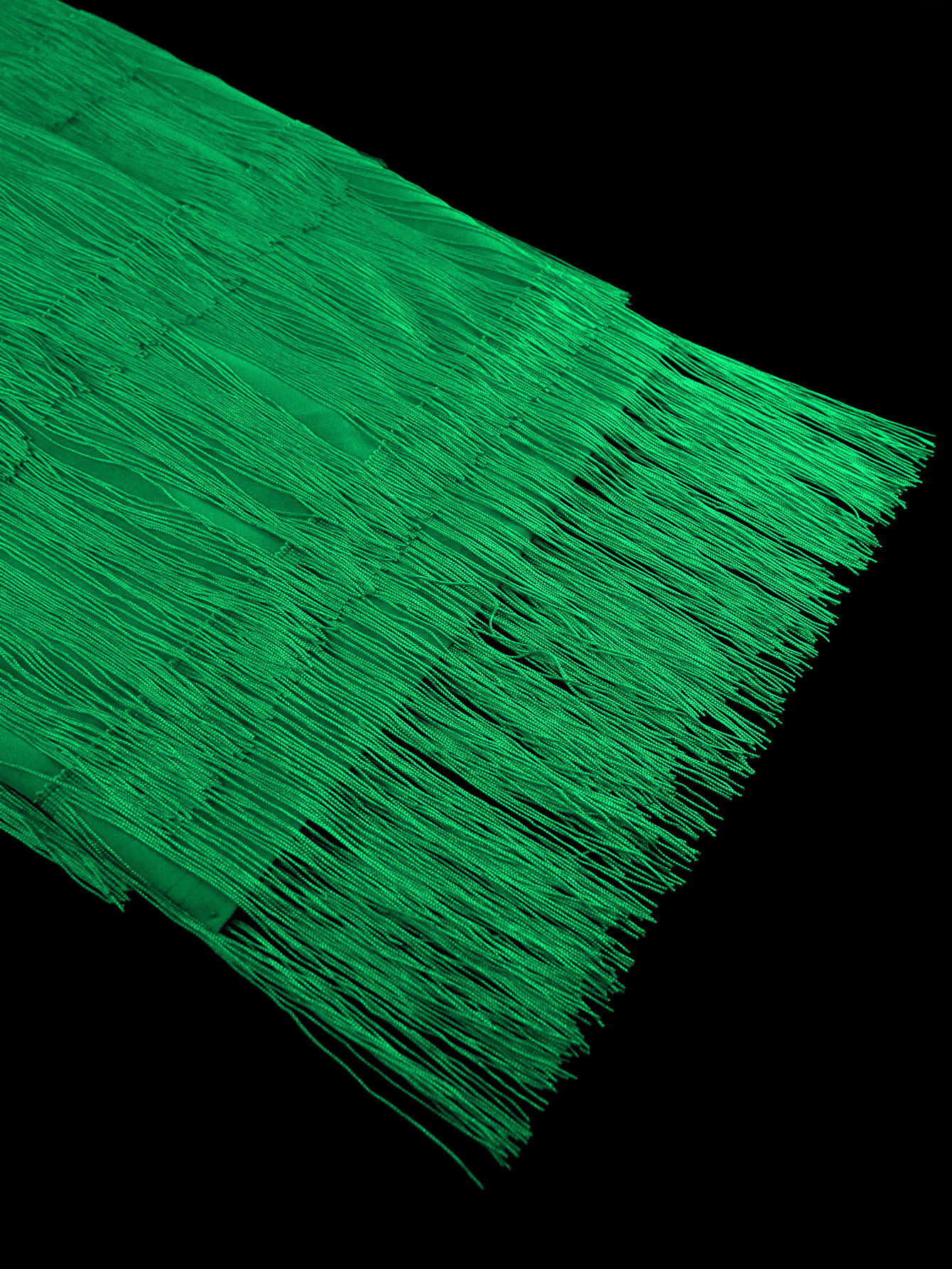 Ženska oblačila seksi cevasto krilo z odprtim hrbtom in resicami, elegantno krilo velike velikosti, obleka_voghion.com