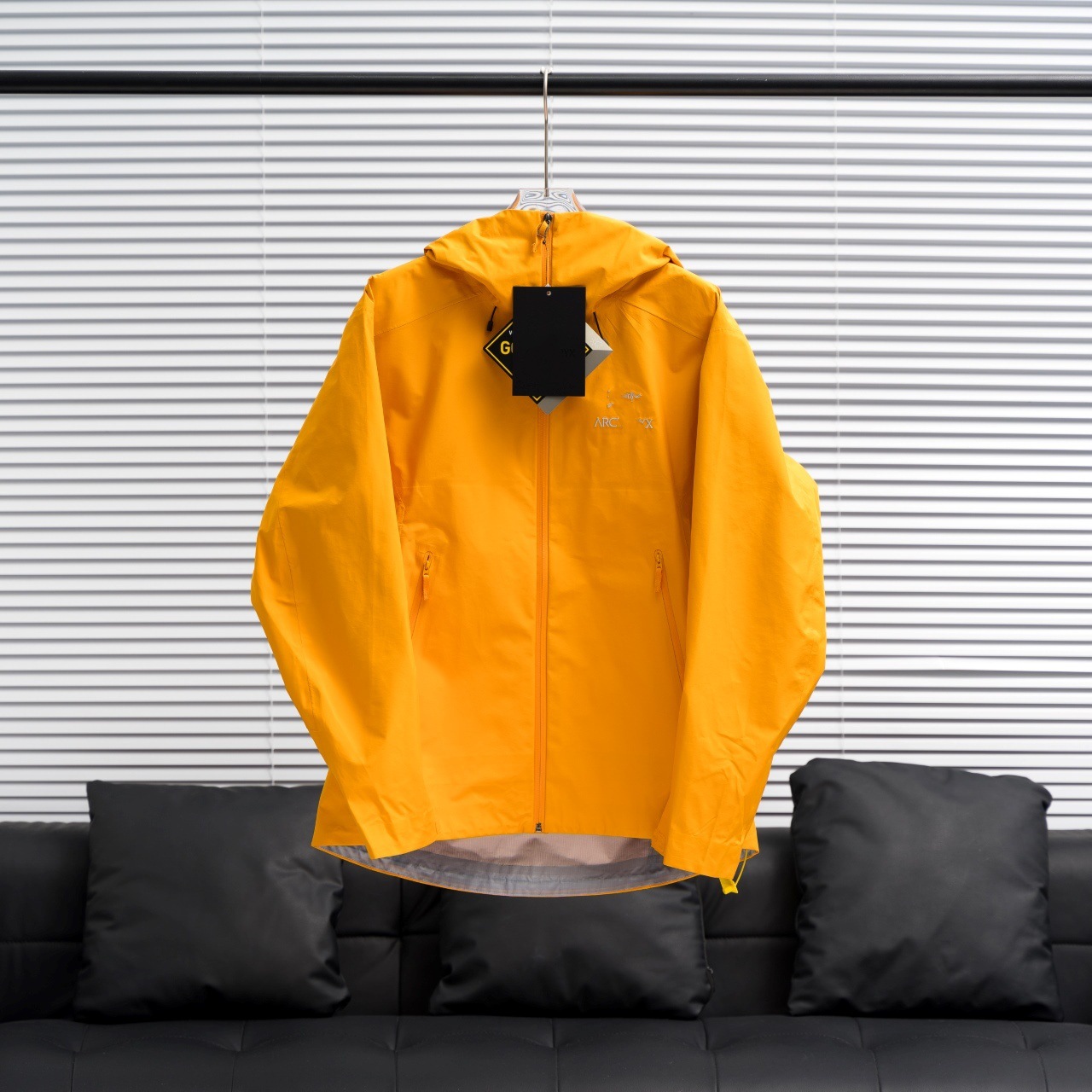 Transfronterizo suministro directo de LT Bird 's home con el mismo tipo de chaqueta de asalto masculina y femenina al aire libre impermeable abrigo de cáscara suave