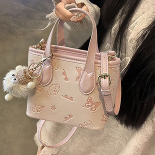 ��ɫˮͰ����Ů�¿���������С���Ӹ��p�ݳ���С��б��r�����