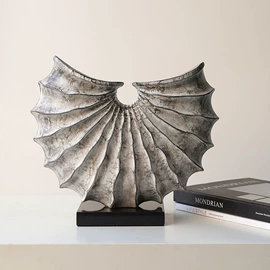 树脂工艺品;金属工艺品;其他装饰摆件