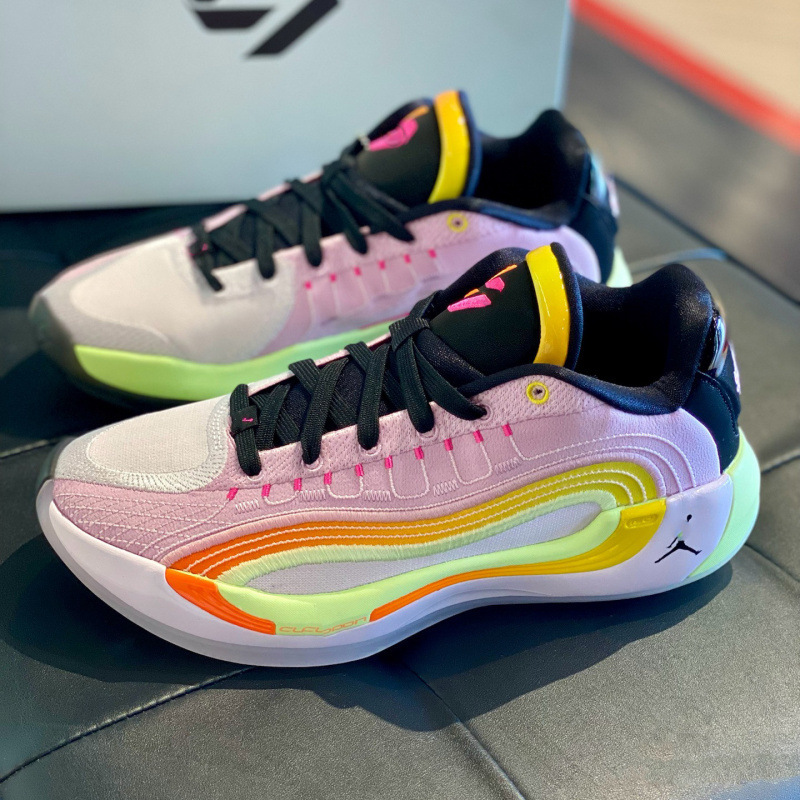 High-Quality Luka 4Th Generation Practical Basketball Shoes with Dual Air Cushioning, Shock Absorption, and Anti-Slip Features, Luka 4 Doncic Men's and Women's Aj Sneakers High-Quality Luka 4Th Generation Practical Basketball Shoes with Dual Air Cushioning, Shock Absorption, and Anti-Slip Features, Luka 4 Doncic Men's and Women's Aj Sneakers