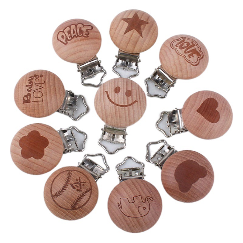 Suministros para bebés clip de chupete de haya clip de chupete de madera animal de dibujos animados amor Paz calmante clip de chupete de haya