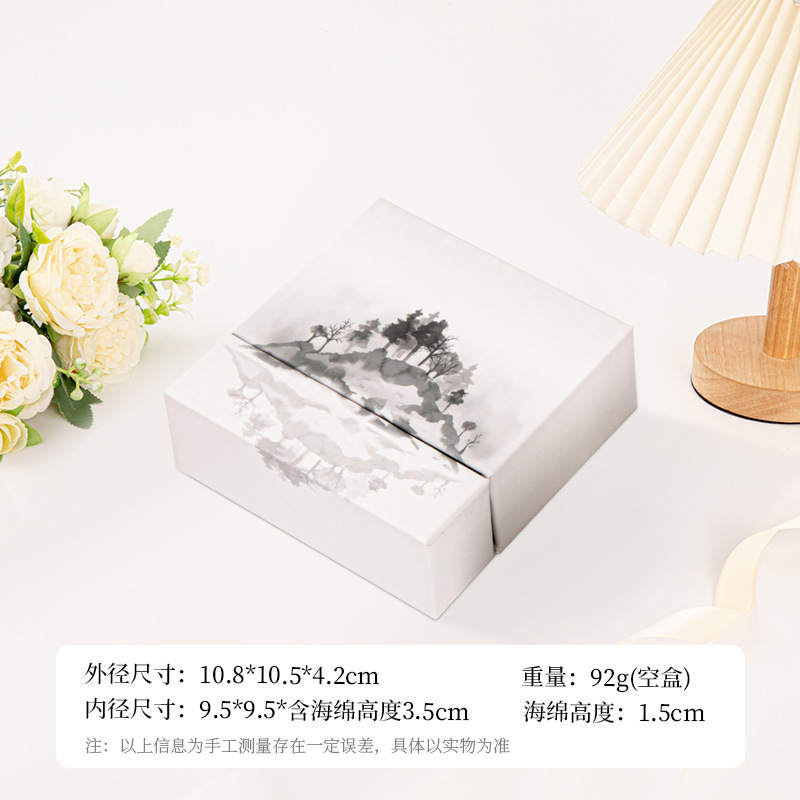 Secret reverse (empty box); inner diameter 9*9*3.5cm