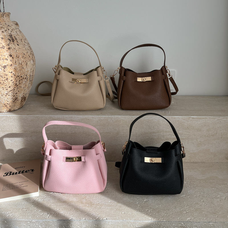 Casual Crossbody Bag, Niche Design, Stylish Retro Small Bag for Women, 2026 New Model, Hand-Held Bucket Bag, Small Tote Bag