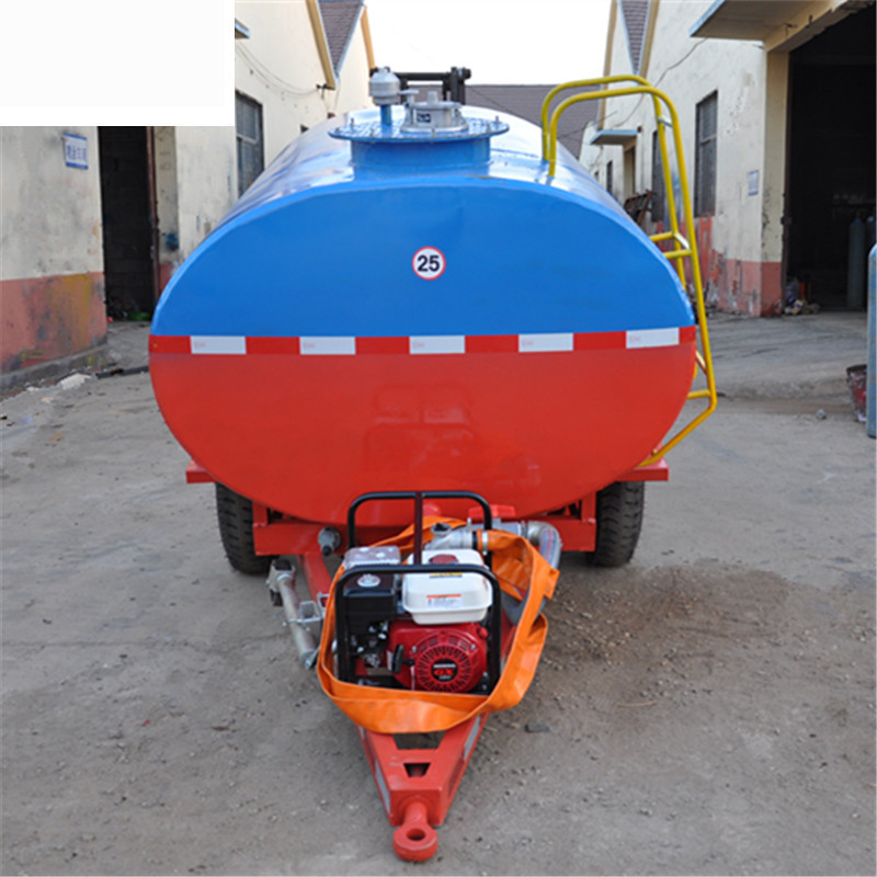 3吨单轴水罐拖车 油罐拖车园林洒水车 工具车 沼渣沼液罐车