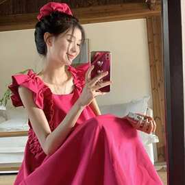 孕妇装玫红色小飞袖方领连衣裙女夏季宽松显瘦长裙甜美海边裙子女
