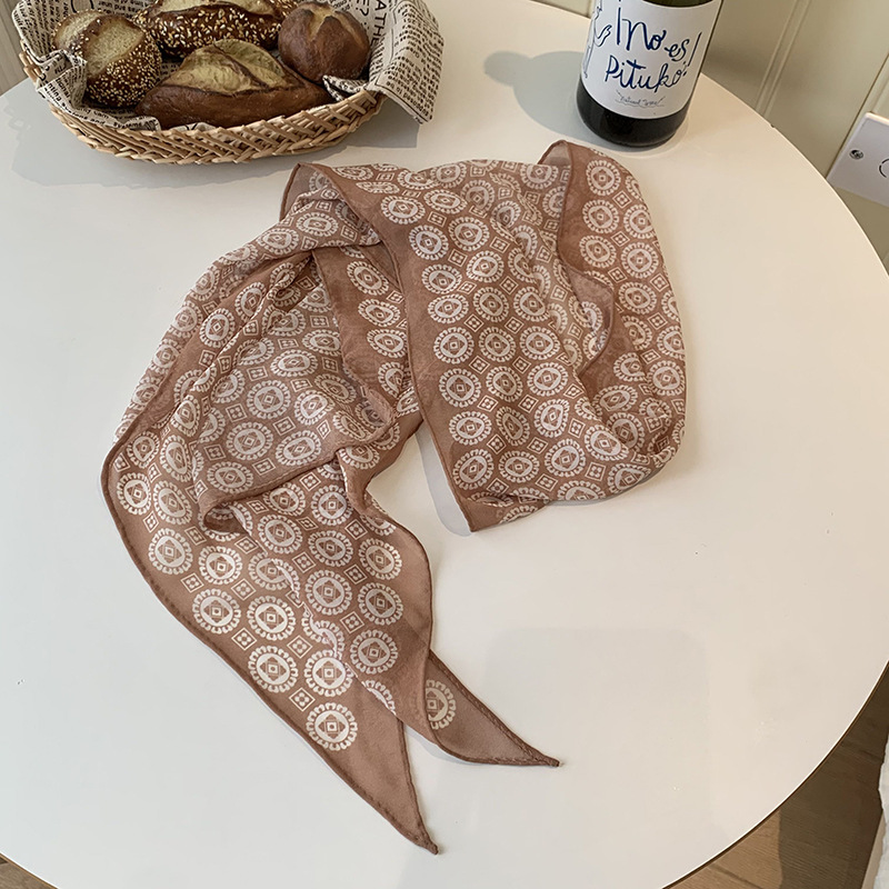 Pañuelo de seda, banda larga, estilo de primavera y verano de alta calidad, bufanda de decoración literaria, bufanda de todo fósforo, cinta, cintura, bufanda de seda para mujer al por mayor