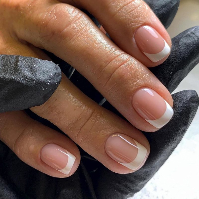 Minimalist French-Style White Short Square Press-On Nails, Detachable Hot-Selling Nail Pieces, Customizable Minimalist French-Style White Short Square Press-On Nails, Detachable Hot-Selling Nail Pieces, Customizable