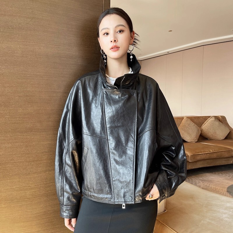 Haining Genuine Leather Jacket for Women, New Autumn Style, Genuine Oil Wax Leather, Trendy Stand Collar, Motorcycle Style, Stylish and Fashionable Leather Jacket Haining Genuine Leather Jacket for Women, New Autumn Style, Genuine Oil Wax Leather, Trendy Stand Collar, Motorcycle Style, Stylish and Fashionable Leather Jacket