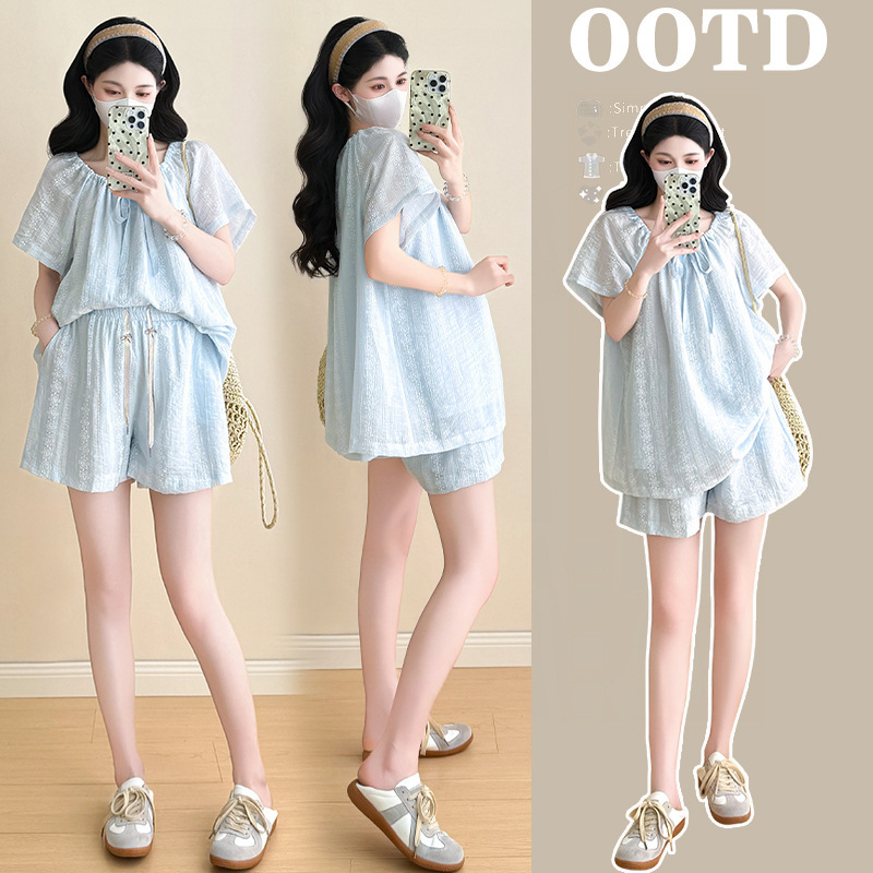 Real Shot of Pregnant Women's Blue Babydoll Shirt and Shorts 2-Piece Set for Women, 2026 Summer Age-Reducing Vibe Outfit