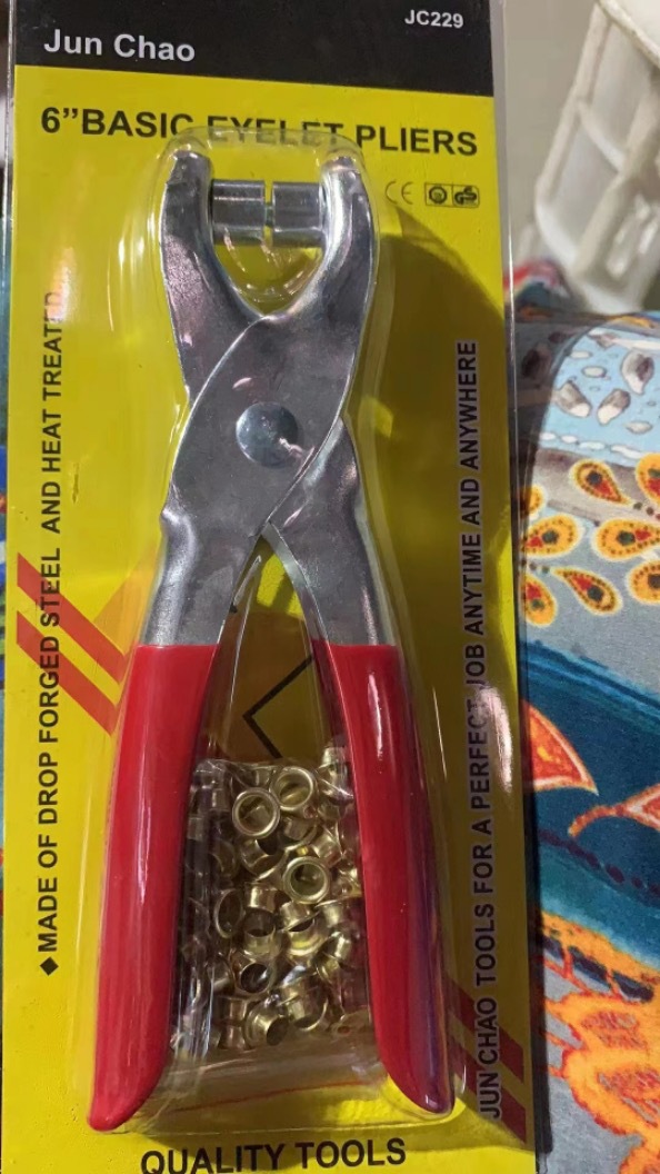 구멍이 뚫린 신발 구멍 펜치 + 30개