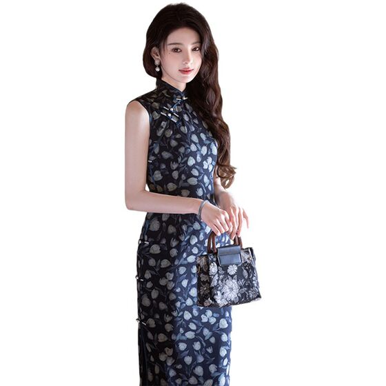Spring and Summer 2025 New Cheongsam Tencel Fabric Double-layer Blue Printed Sleeveless Long Cheongsam Slim-fit Slimming Cheongsam