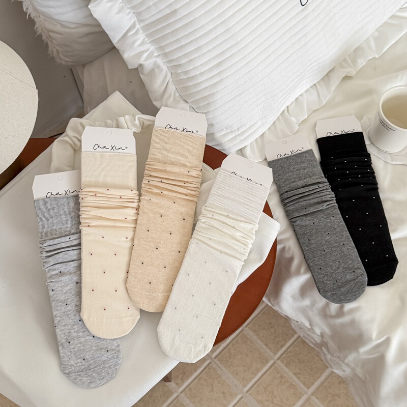 Seamless Miu-Style Korean Gray Polka Dot Mid-Calf Slouch Socks for Women, Thin Cotton Socks for Spring and Summer Seamless Miu-Style Korean Gray Polka Dot Mid-Calf Slouch Socks for Women, Thin Cotton Socks for Spring and Summer