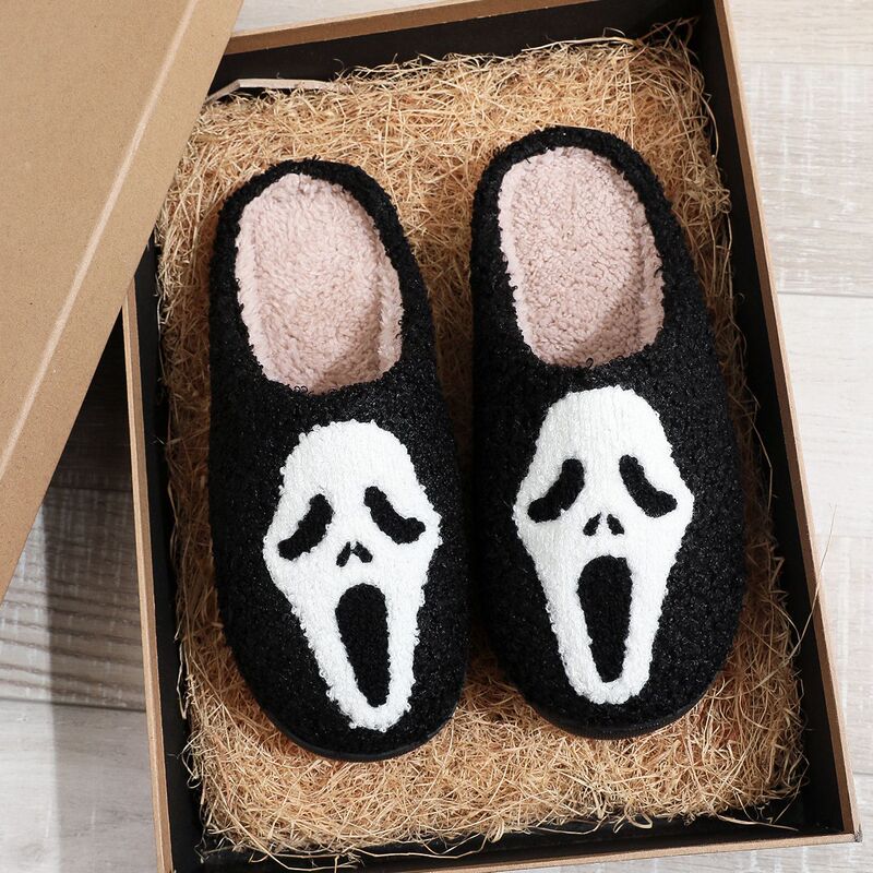 Halloween new cross-border cotton slippers men's and women's home winter skull screaming cotton slippers smiley face large size shoes wholesale