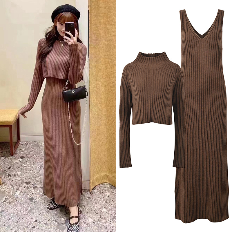 2025秋季新款半高领竖坑条后开叉毛衣套头+背心裙气质优雅套装