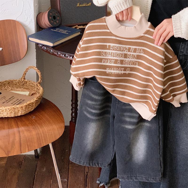 2025 nuevos pantalones de pierna recta casuales de estilo occidental para niñas, jeans de todo fósforo para niños, nuevos productos de otoño e invierno, pantalones retro para niños image 2