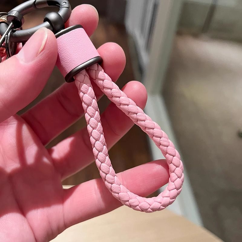 すぐにお金のあるキーホルダーの創意的な個性が精巧で、男女カップルのペンダントが可愛いです。|undefined