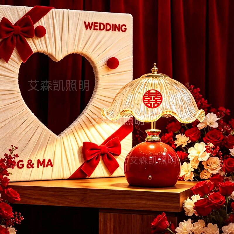 Red ever-burning lamps for weddings, bedside lamps for the bridal room, wedding gifts for the newlyweds, a pair of ever-burning lamps for the wedding