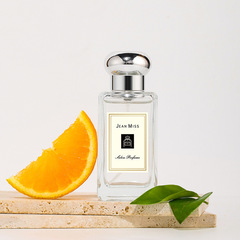 Classic Salon Blue Wind Chime Perfume Men and Women Long-lasting Light Fragrance 50ml Fresh Student Niche British Pear Freesia