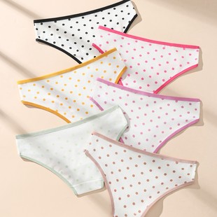 �羳��Ʒ�A�c��Ůϵ�е���Ůʿ��ѝ��a͸�����m����ѝ���Sֱ�N