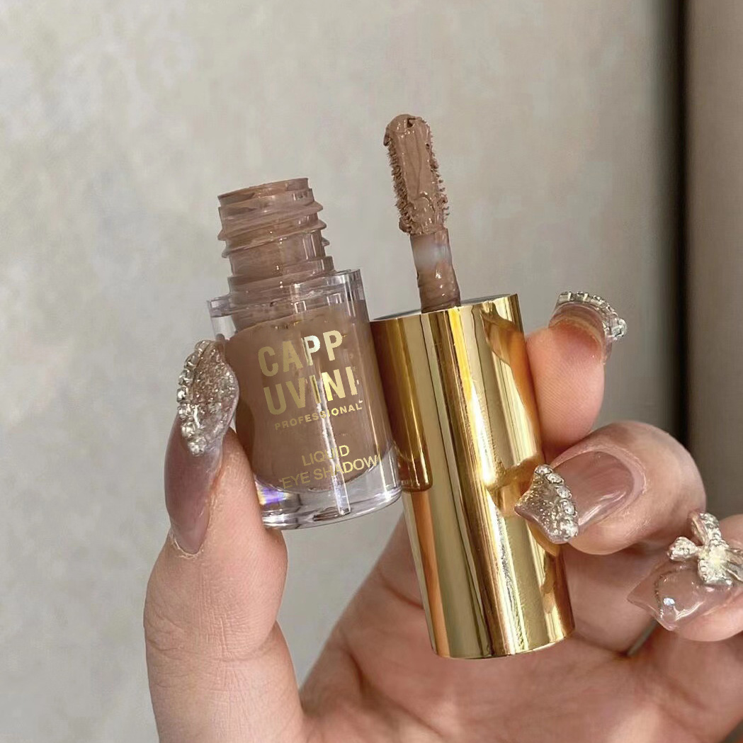 Capo Vini low-saturation gray Powder milk coffee matte liquid single eyeshadow Fine glitter pink pure earthy tone undefined