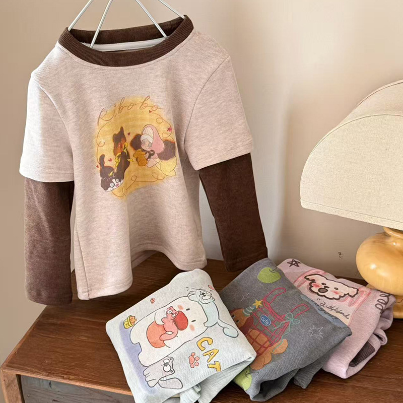 [en stock] camiseta de mangas largas de niñas invierno 25 nuevo estilo coreano de niñas falsas dos piezas de chaqueta de aire extranjero más terciopelo 350g