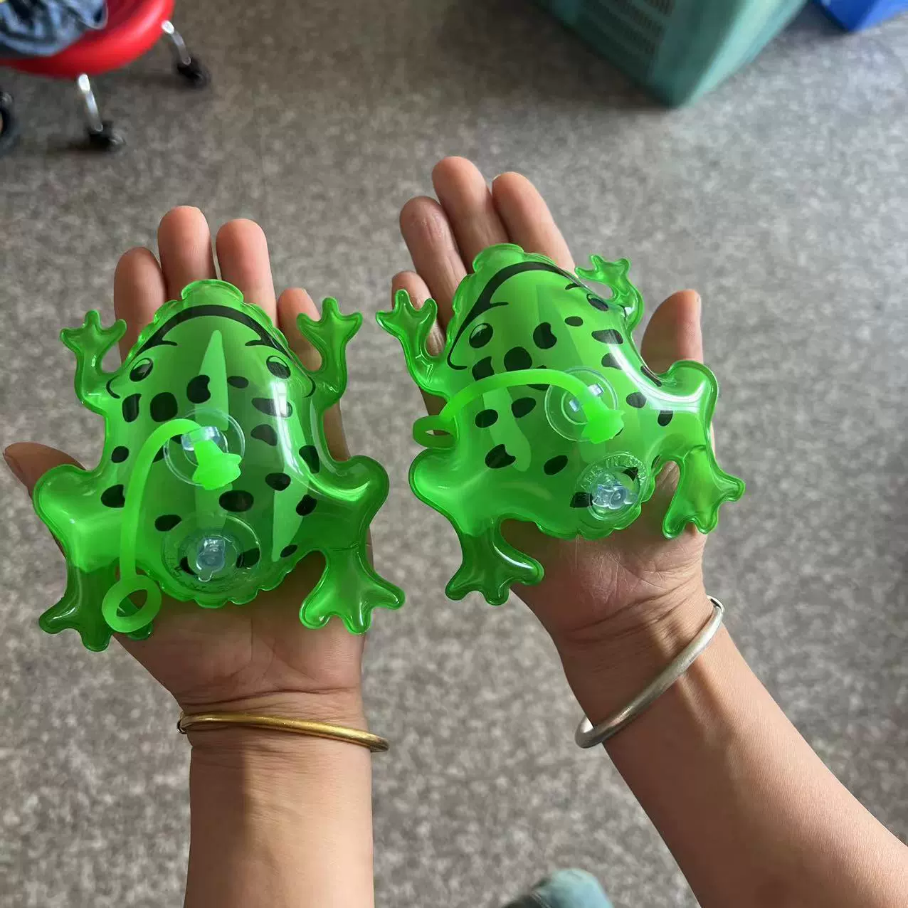 Inflatable balloon, toy, internet celebrity, frog, wholesale