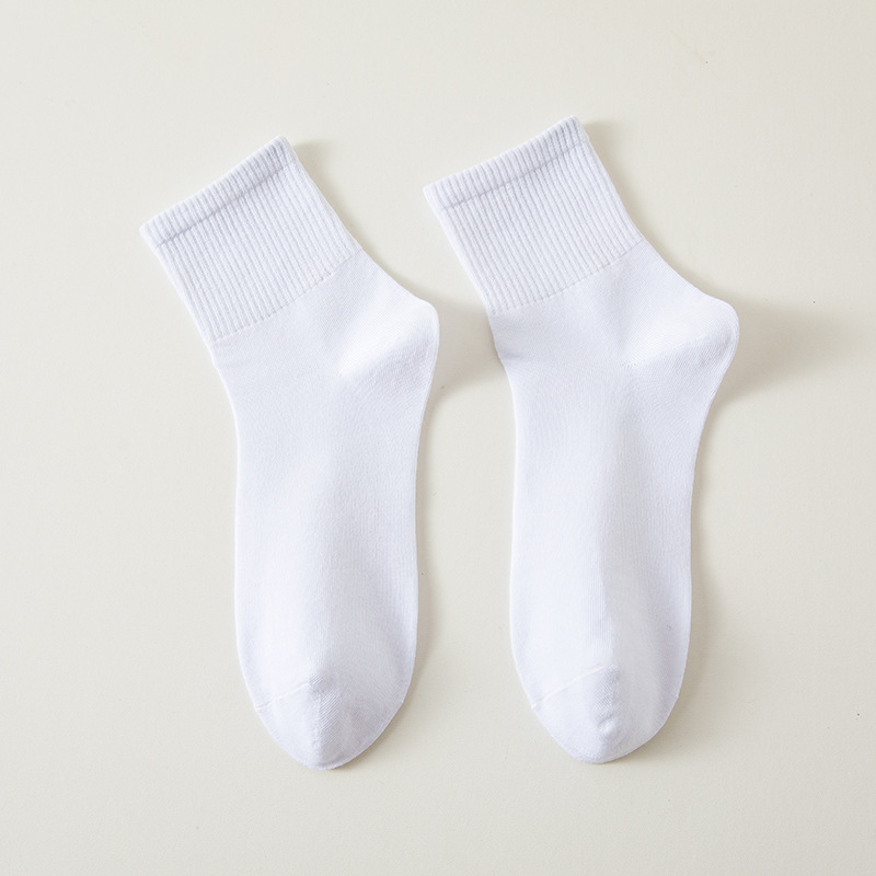 【女性の靴下】諸及び靴下の女性は秋冬の中筒の熊insを卸売りします。|undefined