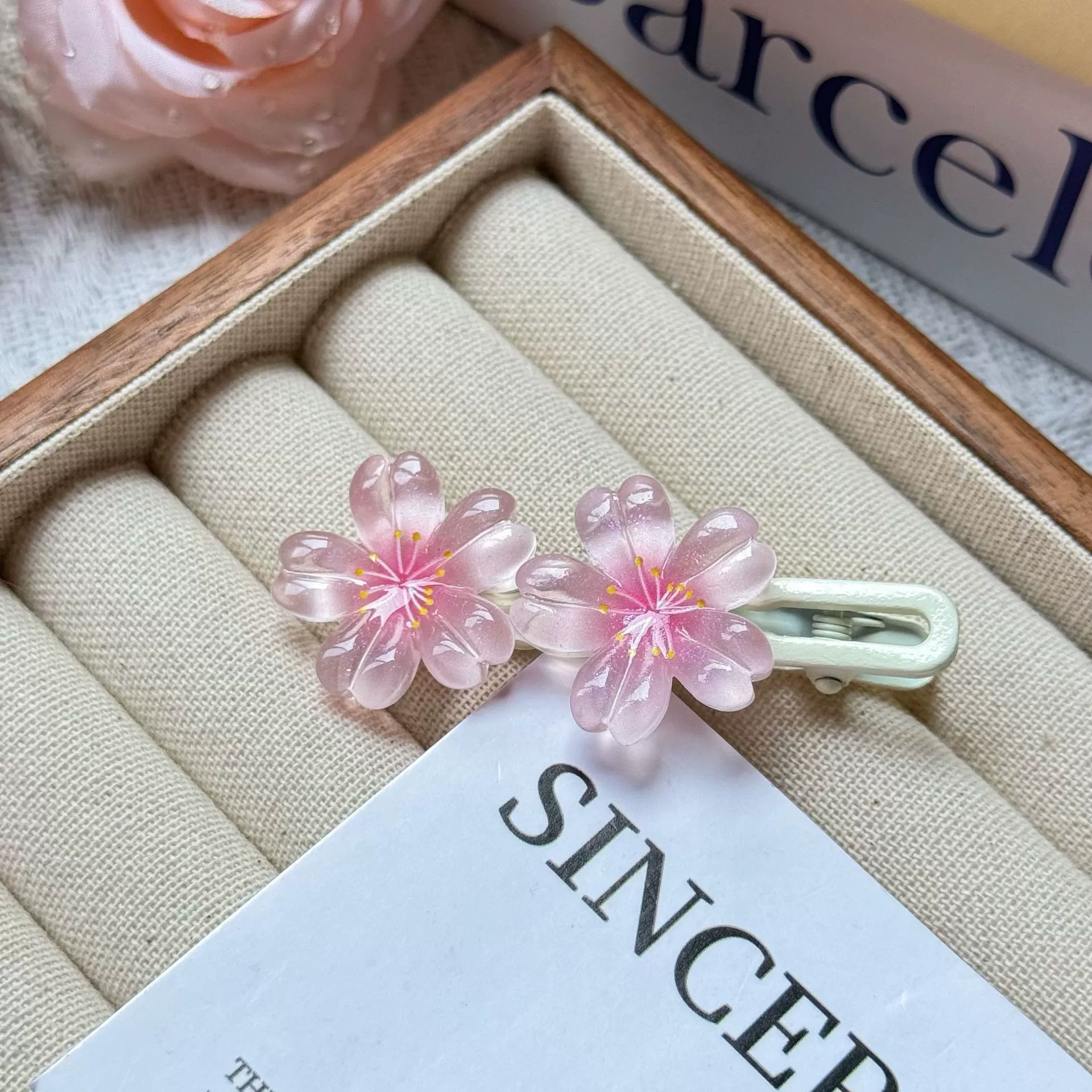Заколка для волос Jelly Cherry Blossom, смоляная боковая клипса, 6 см, пастельные цвета