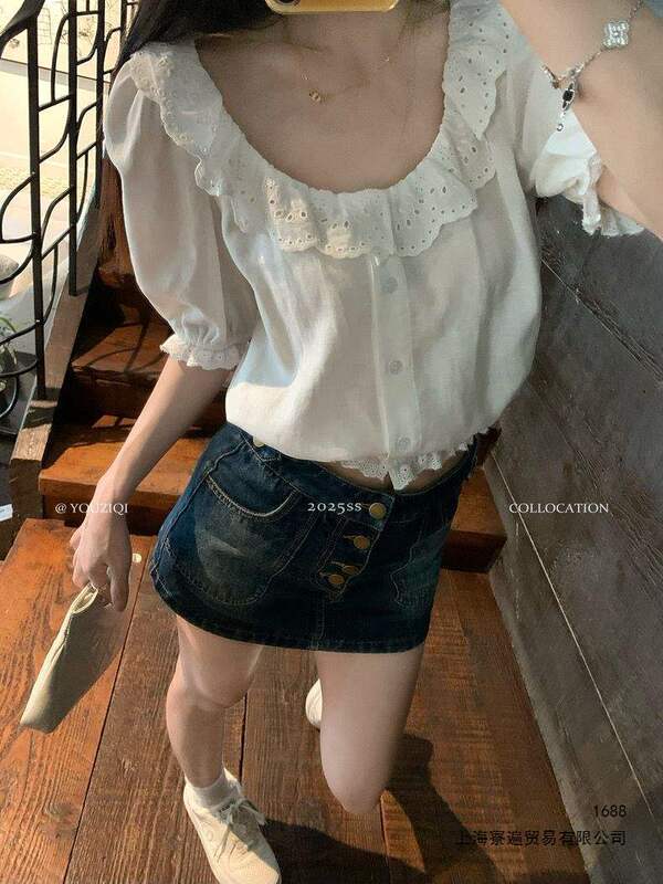 Summer White Round Neck New Jacquard 2026 French Style Lace Shirt Short-Sleeved Loose Shirt Top for Women Summer White Round Neck New Jacquard 2026 French Style Lace Shirt Short-Sleeved Loose Shirt Top for Women
