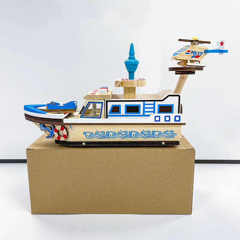 【木の車シリーズ】木のロケットの模型のおもちゃの新型の長征5号のロケットは子供のおもちゃを並べます。|undefined
