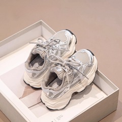 女の子の靴 2025 春夏新作男の子靴スポーツシューズ春子供お父さん靴通気性メッシュメッシュ靴夏