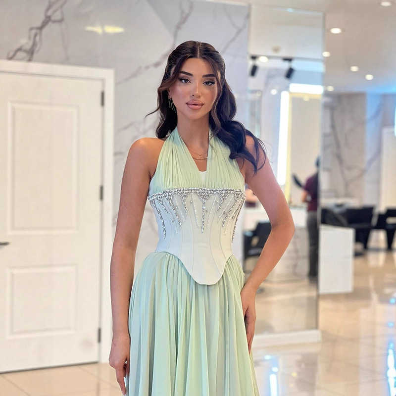 Foreign Trade Sage Chiffon Beaded Halterneck Evening Dress Long Skirt Elegant Slimming Look Art Exam Bridesmaid Dress La73074