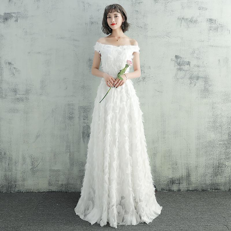 White Evening Dress 2026 New Style Banquet Host One-Shoulder Simple Choir Performance Dress Welcome Dress for Women
