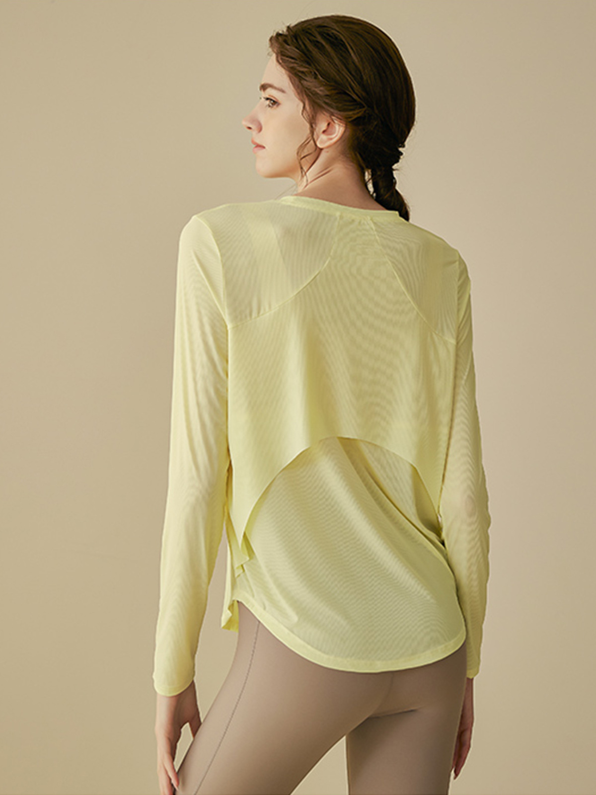 Autumn yoga clothing