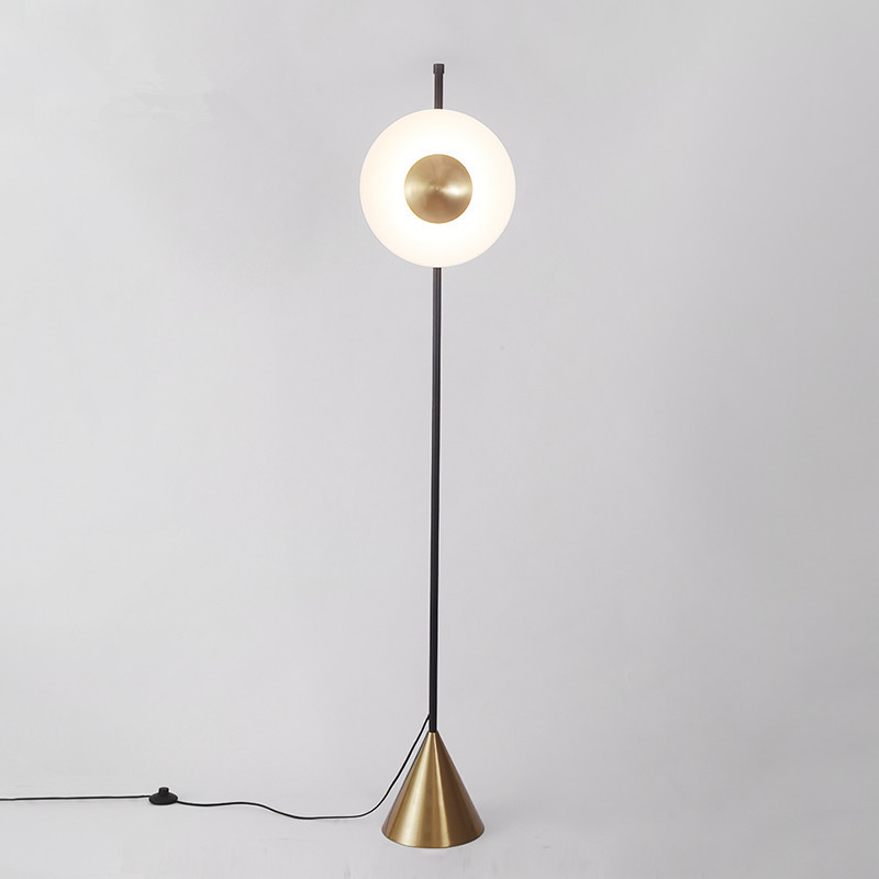 Nordic Modern Minimalist Living Room Sofa Floor Lamp Creative Personality Model Room Hotel Study Bedroom Vertical Lamp