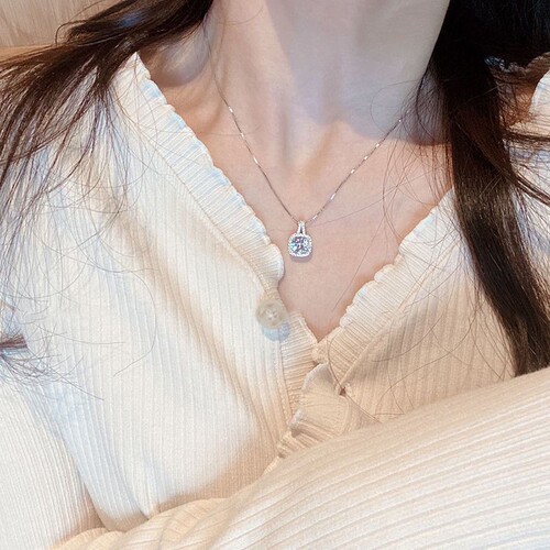 S925 sterling silver square diamond pendant necklace women's light luxury niche design clavicle chain  new versatile necklace