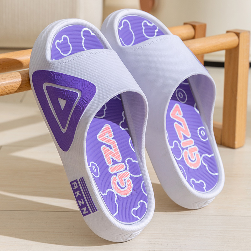 Big Kids' Summer Slippers for Boys, Non-Slip, Suitable for Home and Outdoor Use, Trendy Children's Sandals for Boys Big Kids' Summer Slippers for Boys, Non-Slip, Suitable for Home and Outdoor Use, Trendy Children's Sandals for Boys