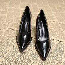 ��Ƥ��98581-20���۽Ÿ߸�ЬŮ2026���ʽ��ͷ�ϰ൥Ь