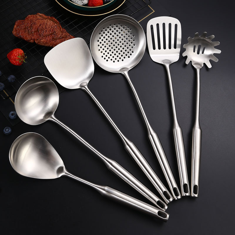 304 스테인레스 스틸 주걱을 두껍게 한 주방 조리기구 가정용 볶음 주걱 수프 스푼 튀김 주걱 국수 낚시 요리 도구