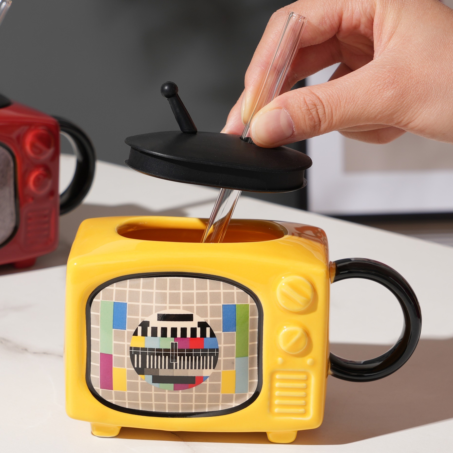 Personalidad divertida Taza de cerámica vintage TV estilo paja dibujos animados agua retro nostálgico beber regalo