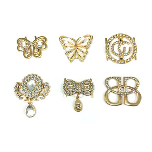 2024 zinc alloy bag with diamond decorative buckle butterfly buckle with diamond buckle letter buckle bow buckle crystal buckle