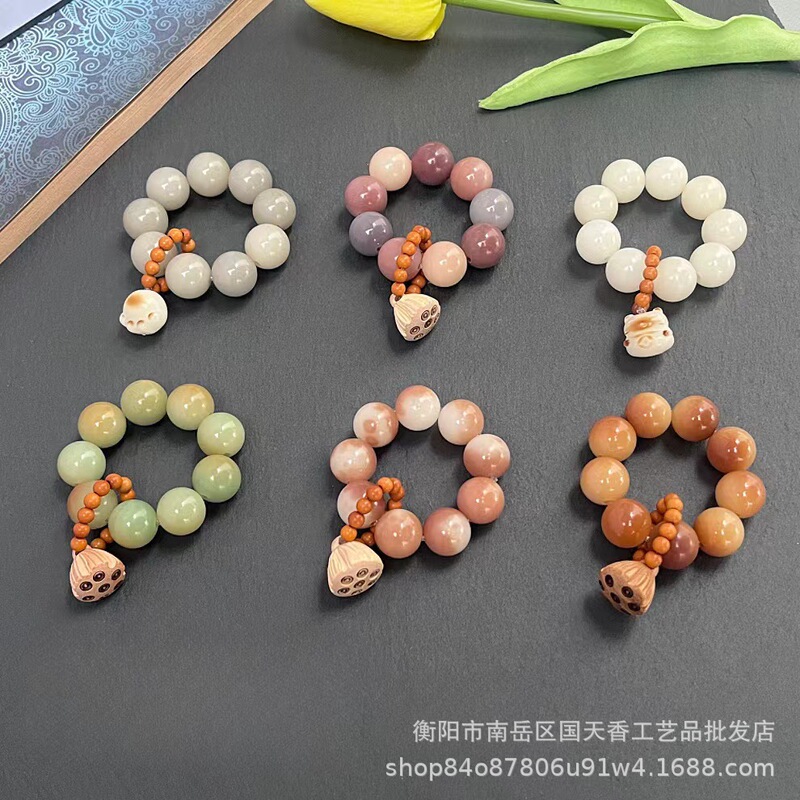 Factory wholesale Bodhi Duobao with olive core small hand twist rich Duobao around the finger soft student version of Bodhi