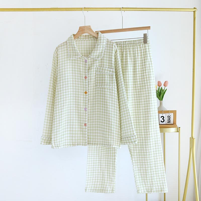 녹색 체크 무늬 긴 소매 및 바지 정장