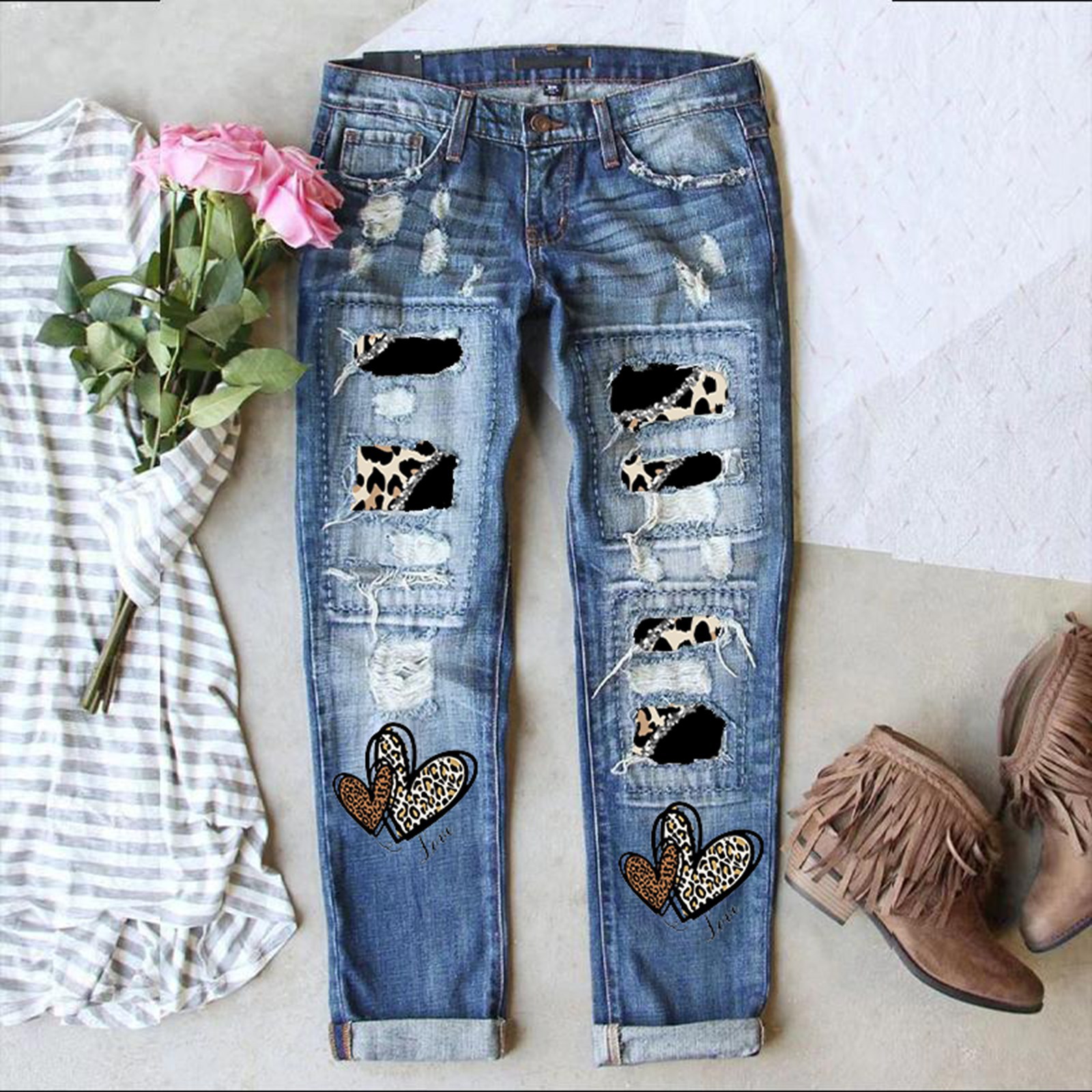 欧美跨境现货批发时尚新款破洞印花贴布水洗中腰直筒女装牛仔裤女