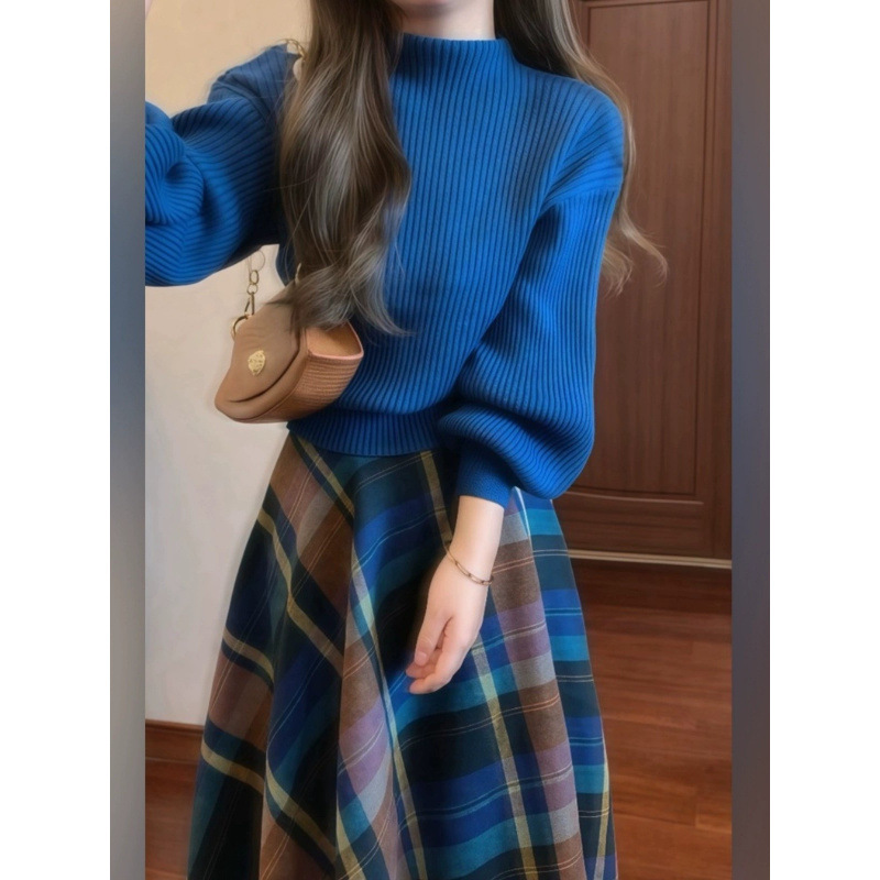 가을과 겨울 새로운 프랑스 레트로 블루 하프 터틀넥 니트 스웨터 높은 허리 격자 무늬 긴 치마 세트 스커트