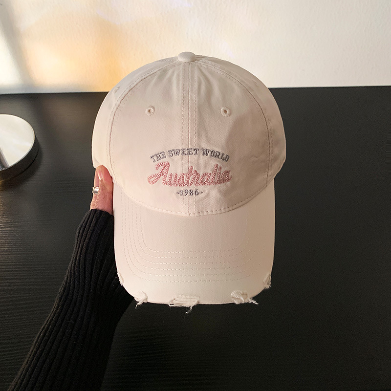 Sombrero de béisbol amarillo leche bordado de letras, sombrero ancho para mujeres, sombrero de lengua de pato, estilo coreano, sombrero de agujero de agujero, moda