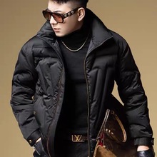 同款欧洲站潮流立领羽绒服男士冬季新款时尚设计感加厚保暖外