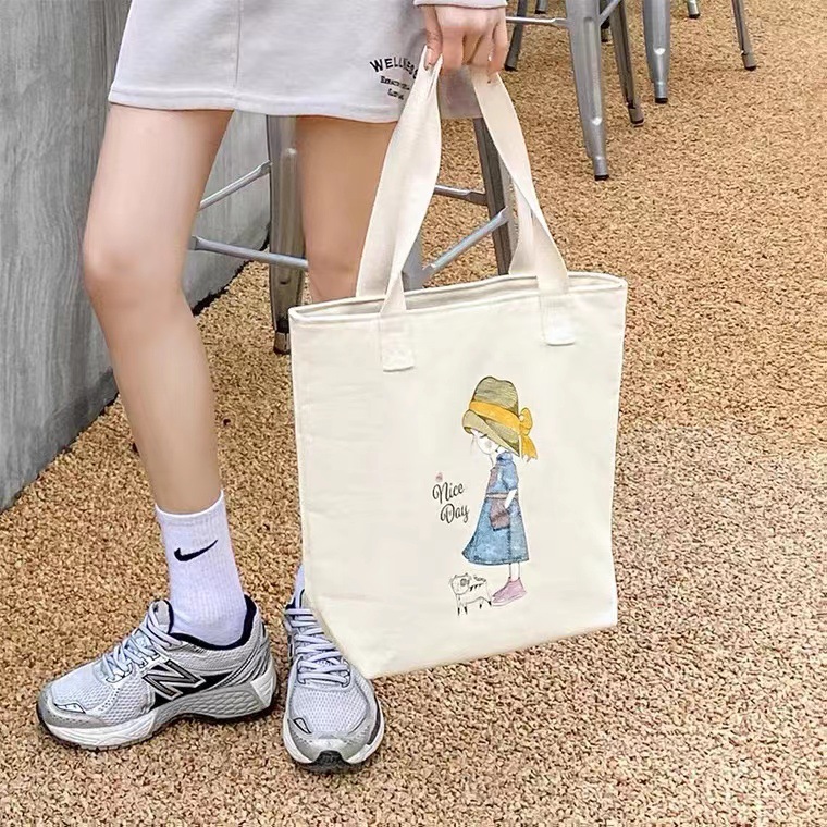 现货帆布包大学生装书大容量定 制单肩日系斜挎手提布袋休闲简约