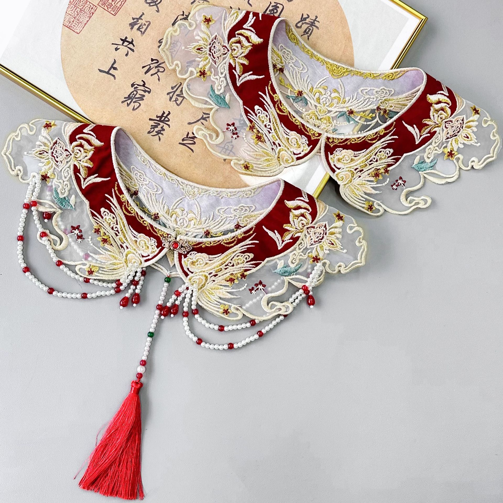 Capa de hombro con estampado de nubes de estilo antiguo, falda roja mamian con borlas de perlas de estilo chino, muy vendida, Hanfu para mujeres y niños, combinada con un cuello falso. image 3